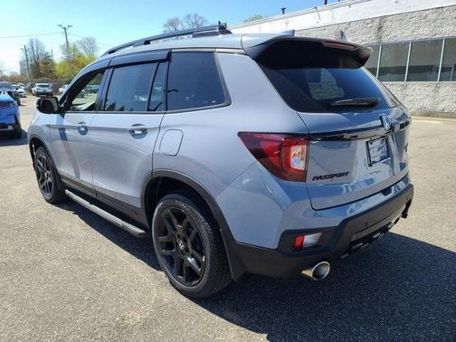 2024 Honda Passport AWD Black