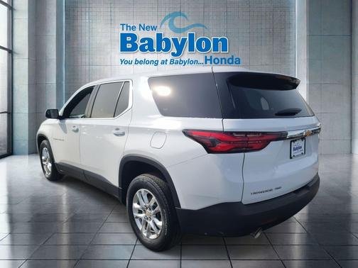 2023 Chevrolet Traverse LS