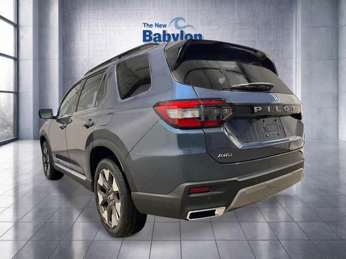 Smoke Blue Pearl 2026 Honda Pilot Touring 8-Passenger