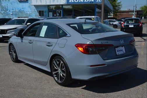 Modern Steel Metallic 2024 Honda Civic Touring