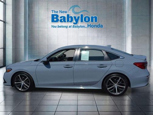 Modern Steel Metallic 2024 Honda Civic Touring