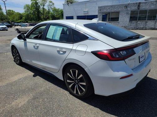 2022 Honda Civic EX-L
