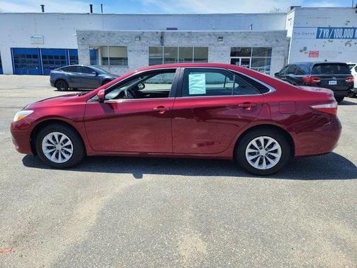 2017 Toyota Camry LE