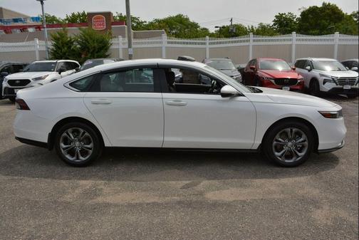 Wh 2025 Honda Accord Hybrid EX-L