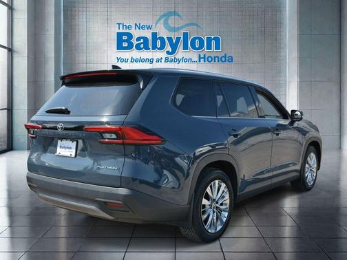 Storm Cloud 2024 Toyota Grand Highlander Platinum