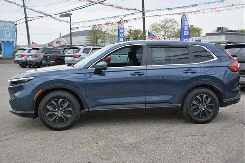 Bl 2025 Honda CR-V LX AWD