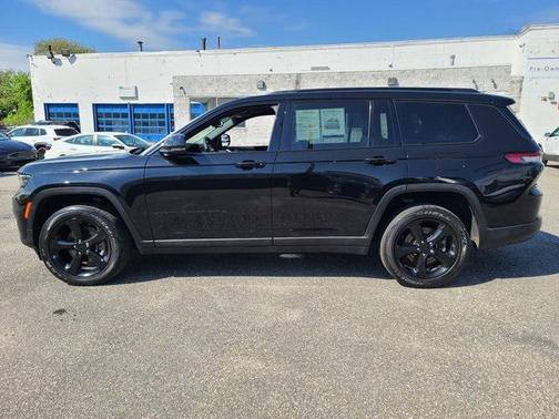 2023 Jeep Grand Cherokee L Altitude