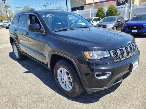2020 Jeep Grand Cherokee Laredo