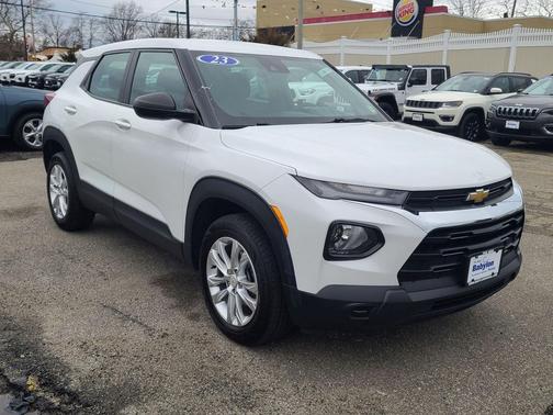 2023 Chevrolet Trailblazer LS