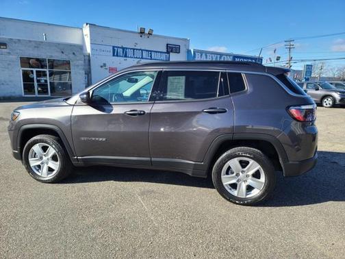 2022 Jeep Compass Latitude