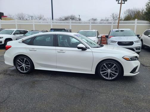 2024 Honda Civic Touring