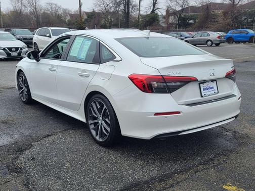 2024 Honda Civic Touring