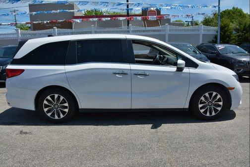 Platinum White Pearl 2021 Honda Odyssey EX-L