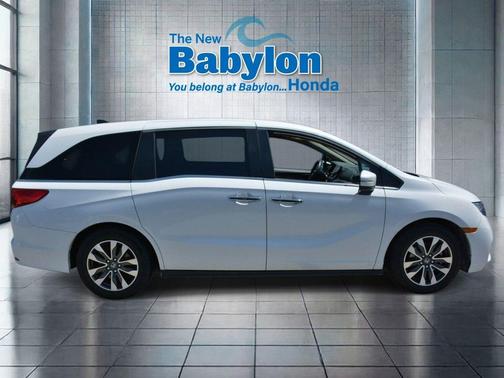 Platinum White Pearl 2021 Honda Odyssey EX-L