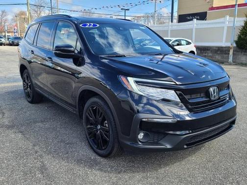2022 Honda Pilot AWD Black Edition