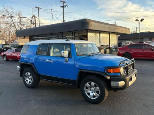 2007 Toyota FJ Cruiser Base (Retail Orders Only) (A5)
