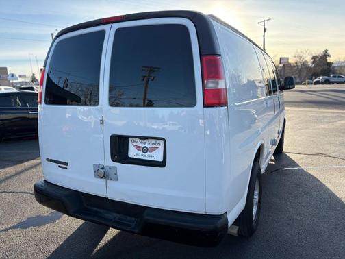 2016 Chevrolet Express 3500 Work Van