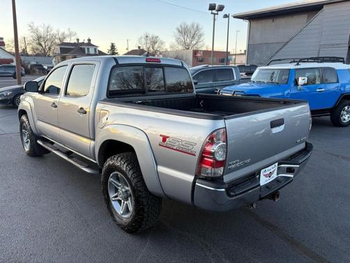 2014 Toyota Tacoma Base