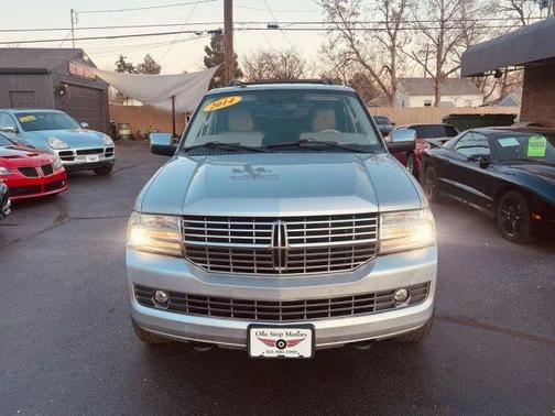 2014 Lincoln Navigator Base