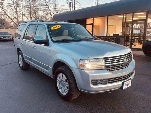 2014 Lincoln Navigator Base