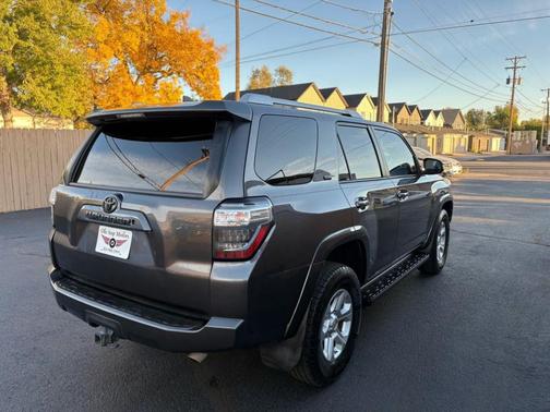 2017 Toyota 4Runner SR5