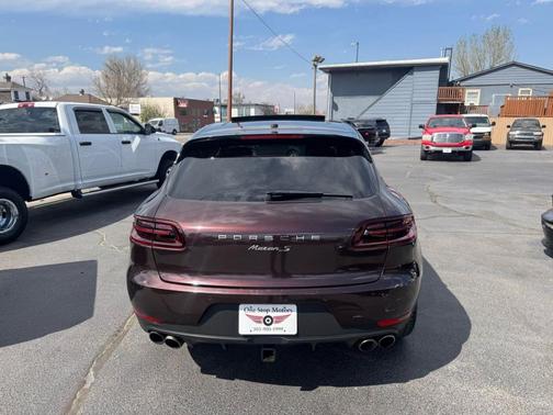 Beige 2016 Porsche Macan S