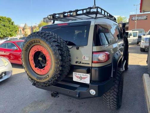 2013 Toyota FJ Cruiser Base