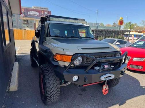 2013 Toyota FJ Cruiser Base