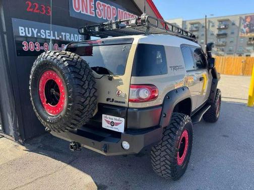 2013 Toyota FJ Cruiser Base
