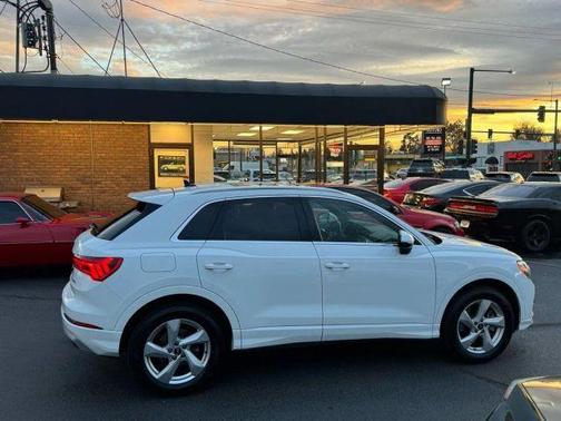 2021 Audi Q3 40 Premium