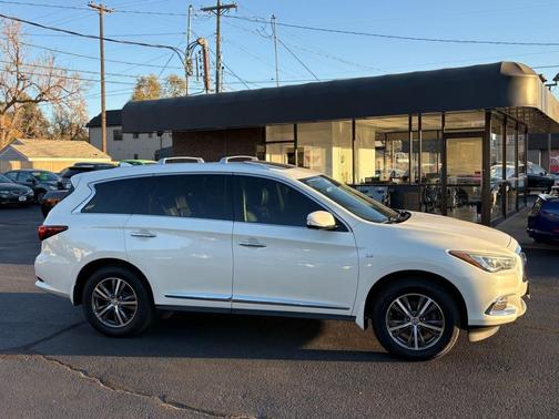 2018 INFINITI QX60 Base