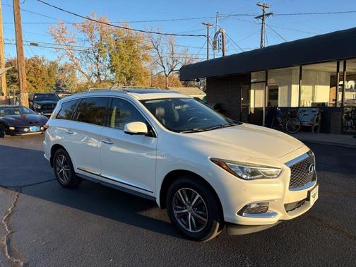 2018 INFINITI QX60 Base