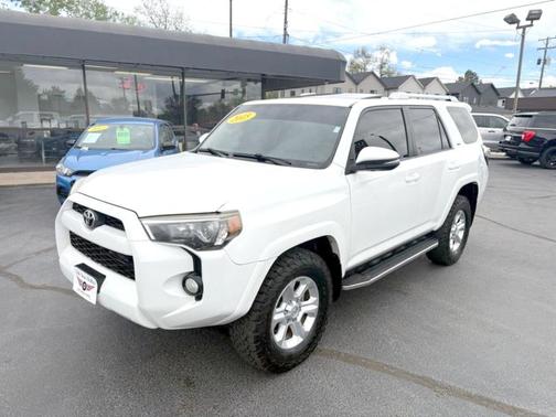 White 2015 Toyota 4Runner SR5 Premium