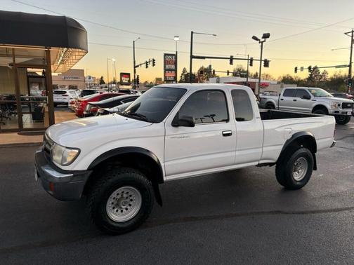 1999 Toyota Tacoma Xtracab