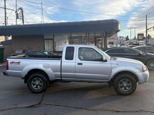 2004 Nissan Frontier XE-V6 King Cab