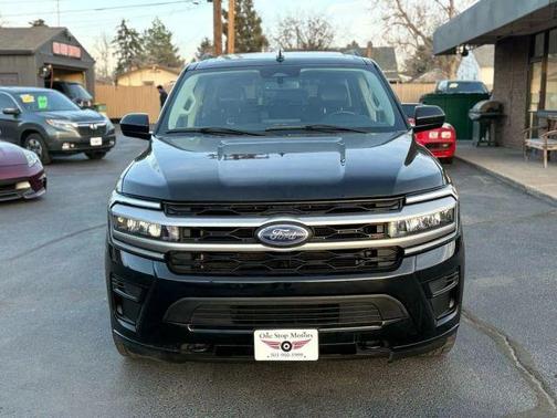 2022 Ford Expedition XLT