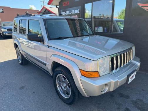 2008 Jeep Commander Sport
