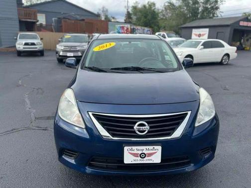 2013 Nissan Versa 1.6 SV