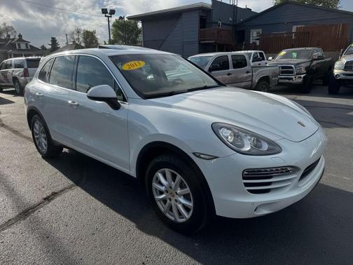 White 2013 Porsche Cayenne Base