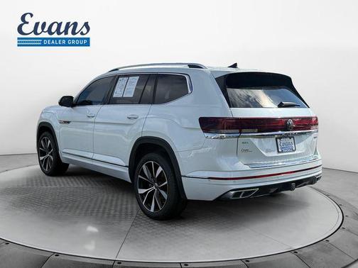Opal White Pearl 2024 Volkswagen Atlas 2.0T SEL Premium R-Line 4MOTION