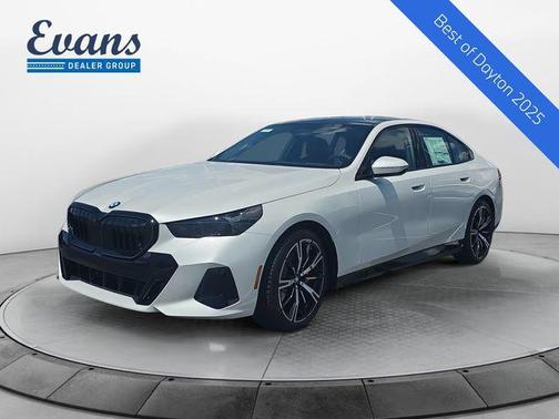 Mineral White Metallic 2027 BMW 530 i xDrive