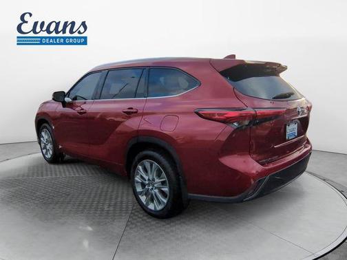 Ruby Flare Pearl 2021 Toyota Highlander Limited