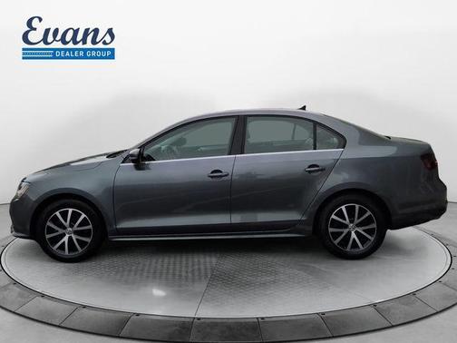 Platinum Gray Metallic 2018 Volkswagen Jetta 1.4T SE