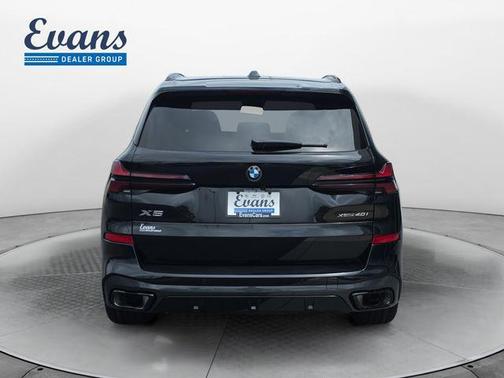 Black Sapphire Metallic 2026 BMW X5 xDrive40i