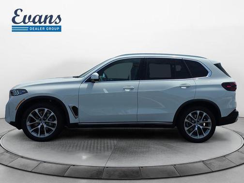Alpine White 2026 BMW X5 xDrive40i