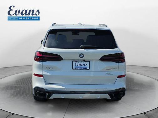 Mineral White Metallic 2026 BMW X5 PHEV xDrive50e