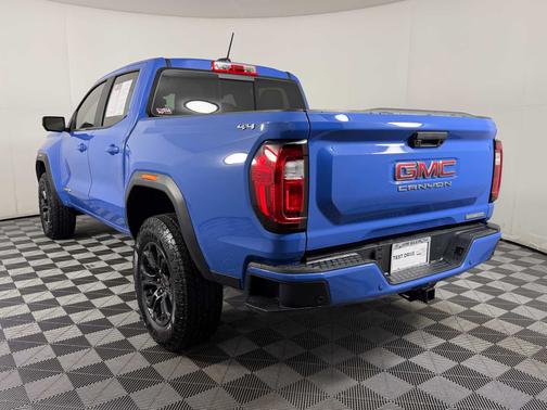 Rapids Metallic 2025 GMC Canyon Elevation