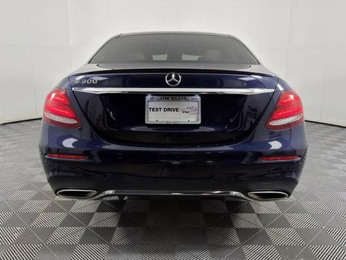 Lunar Blue Metallic 2018 Mercedes-Benz E-Class E 300