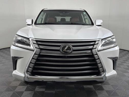 Eminent White Pearl 2018 Lexus LX 570 Two-Row