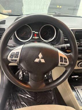 2016 Mitsubishi Lancer ES